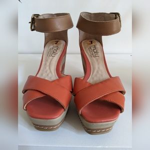 Malu coral heels